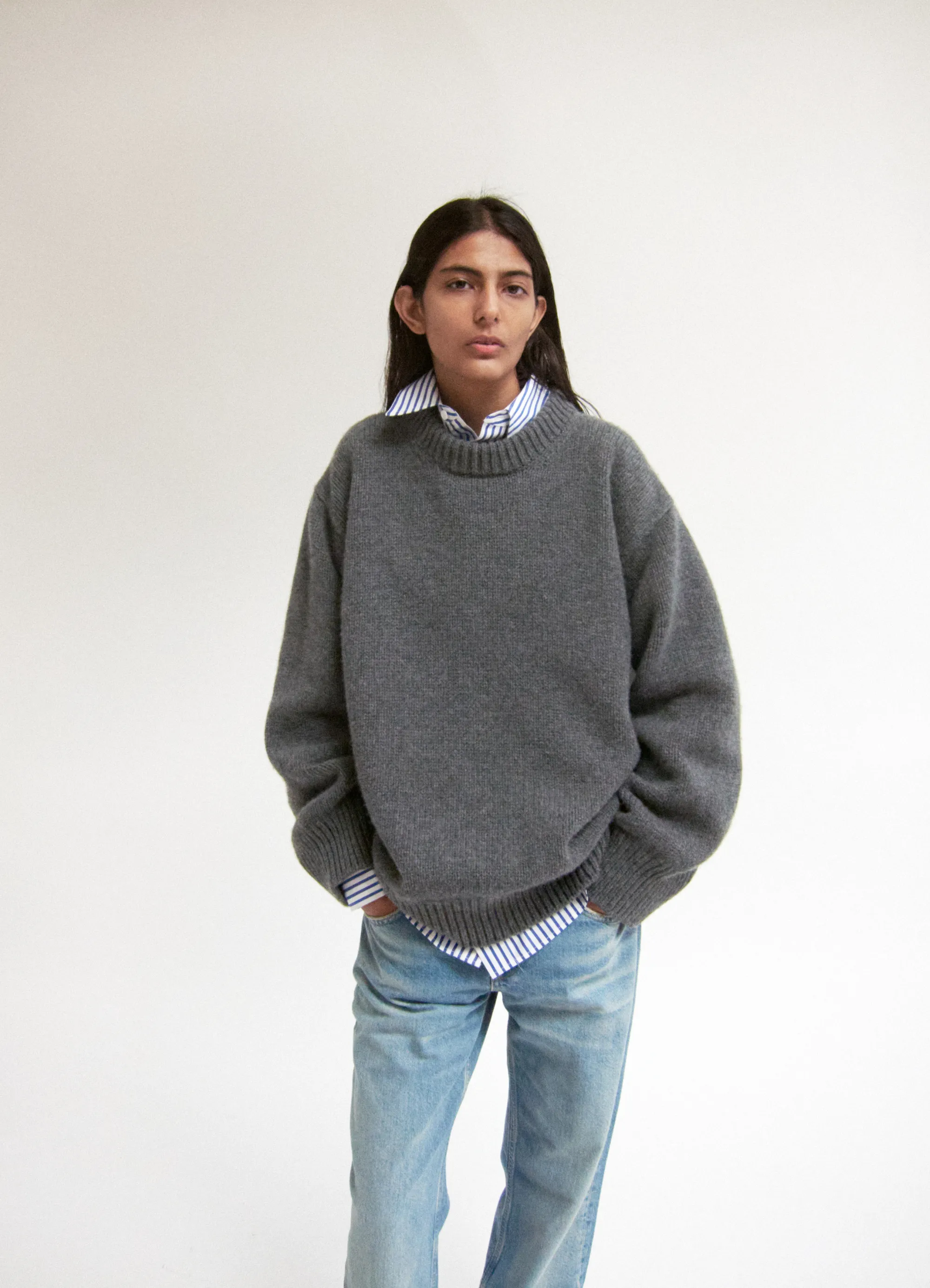 Caragh Chunky Crewneck in Derby Grey