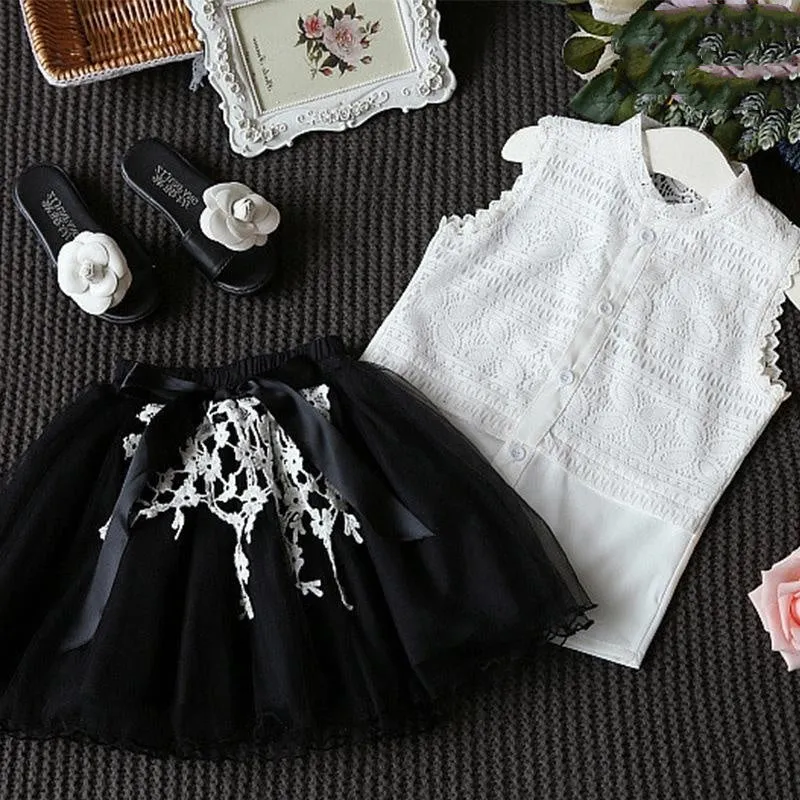 Girls' Summer Clothing Set: T-Shirt & Skirt for Kids
