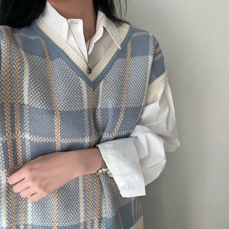 Ivyshape | Checked Sweater Vest with V-Neck for Women