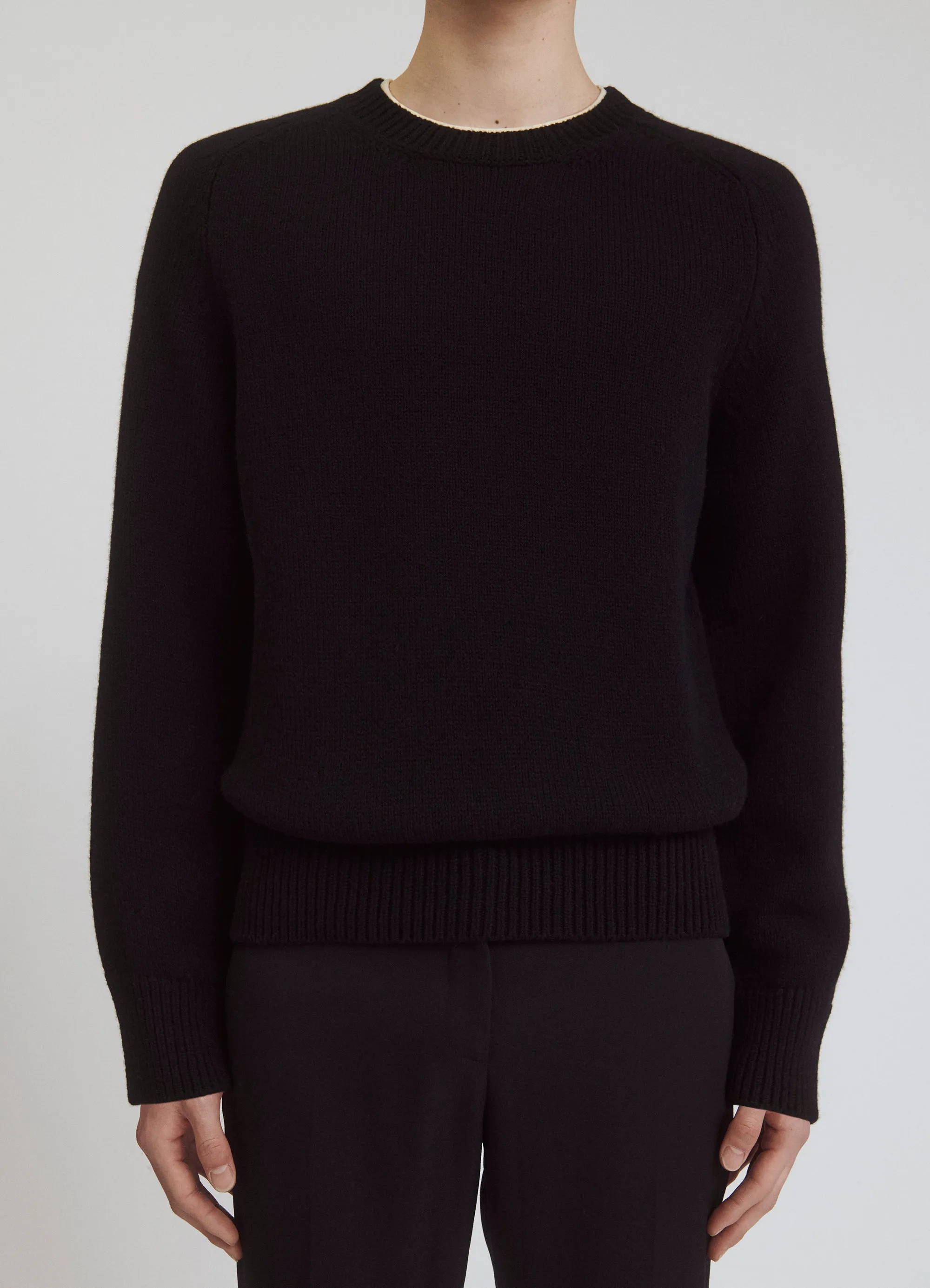 Mens Rosh Crewneck in Black