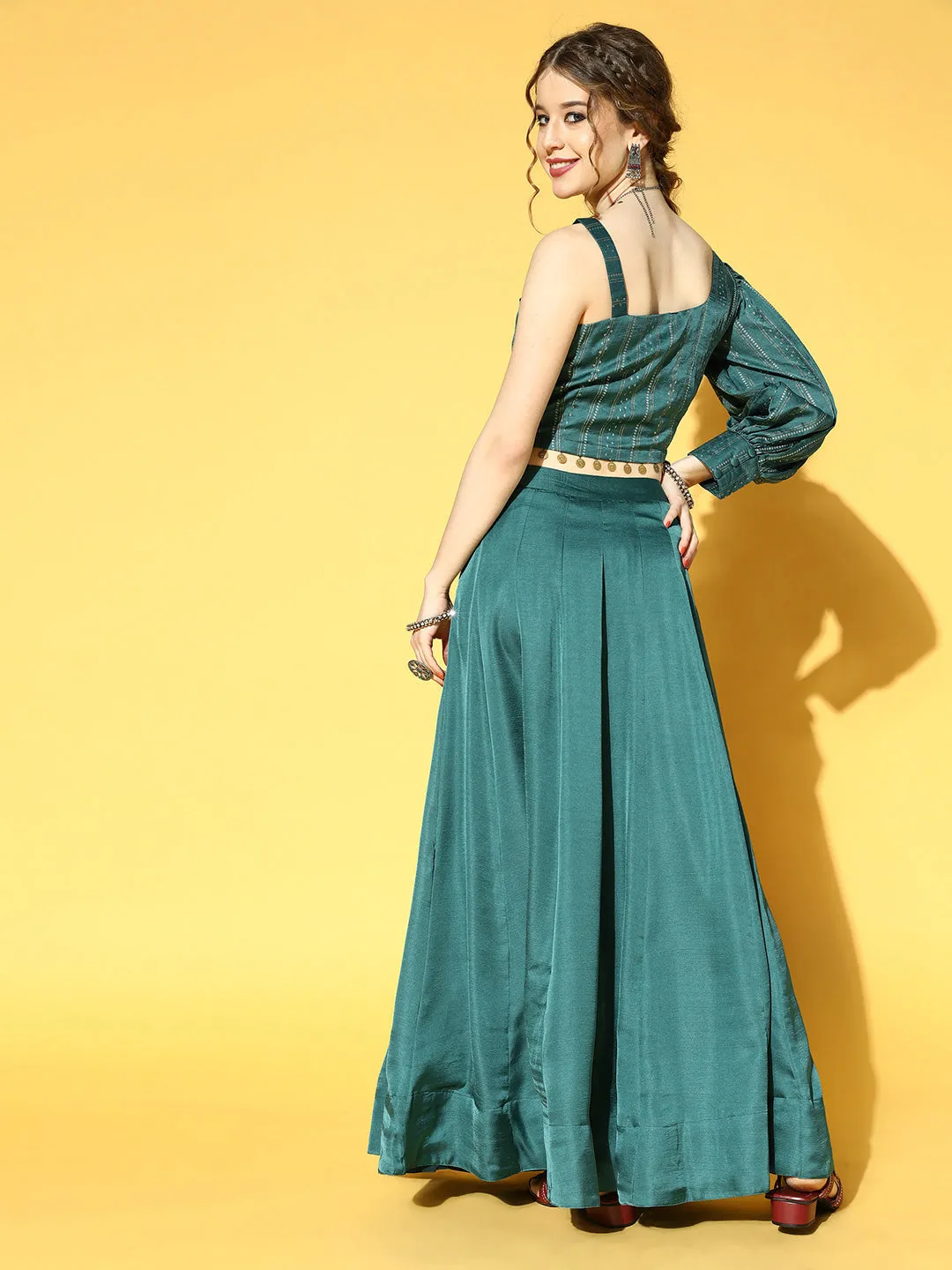 Women Green & Beige Silk Blend Clothing Set